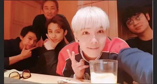 日本娱乐圈爆料合照,明星罕见合照大揭秘  第1张