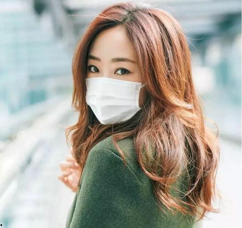 戴口罩女生娱乐圈爆料,戴口罩女生神秘身份曝光,背后故事引关注 第2张 戴口罩女生娱乐圈爆料,戴口罩女生神秘身份曝光,背后故事引关注 第2张